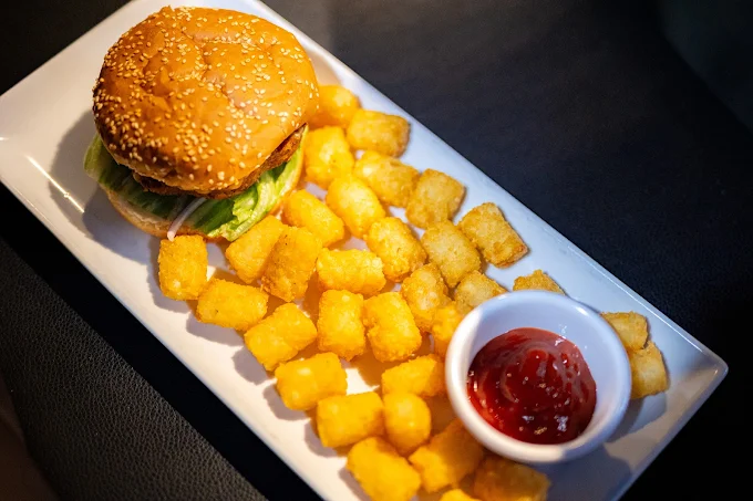 Best restaurant and sports pub in Edmonton, AB